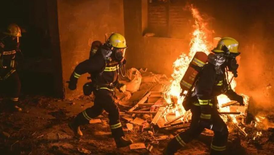 央视播报911,中国911事件全过程视频