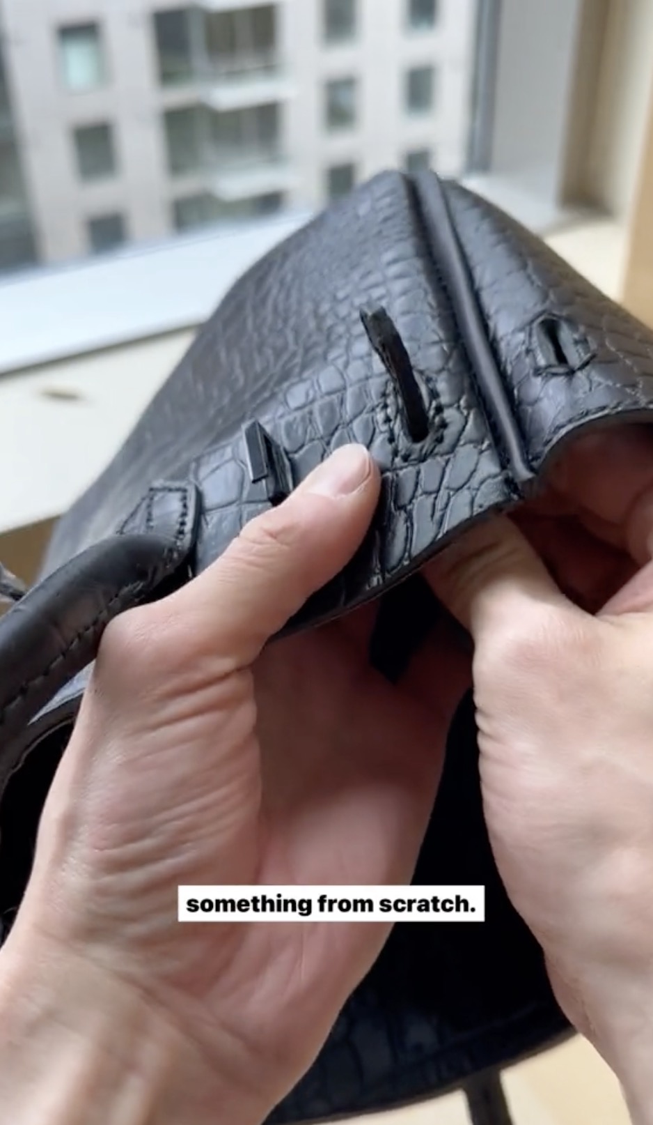 小哥做手工给女朋友送礼物,亚裔小哥自制asmr