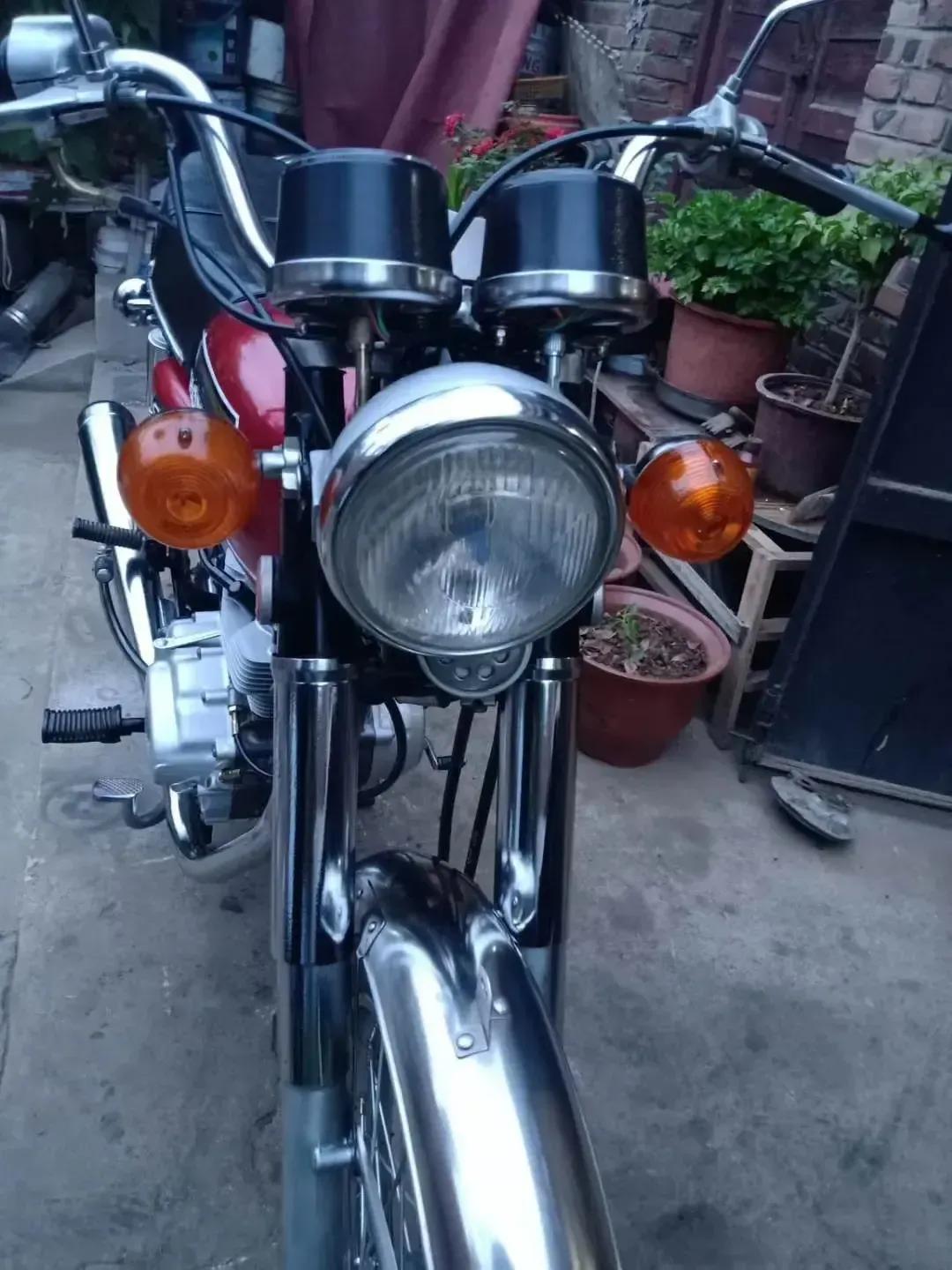 为什么都喜欢本田cg125老款摩托车,经典情怀cg125本田摩托车