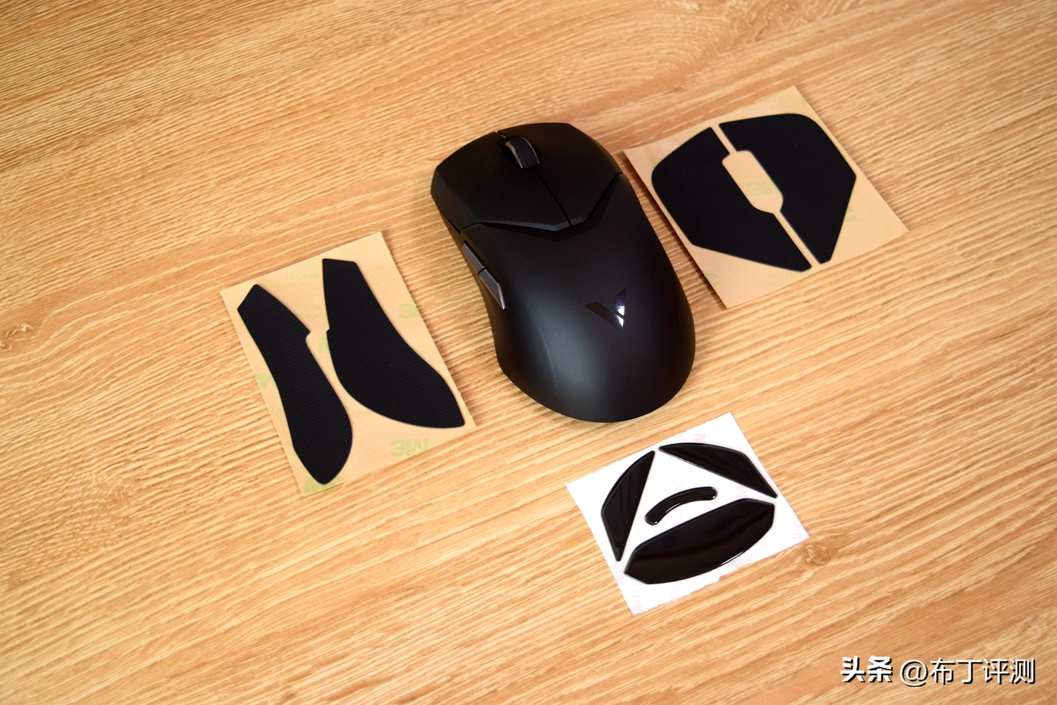 入门级无线游戏电竞鼠标,目前最好用的有线游戏鼠标