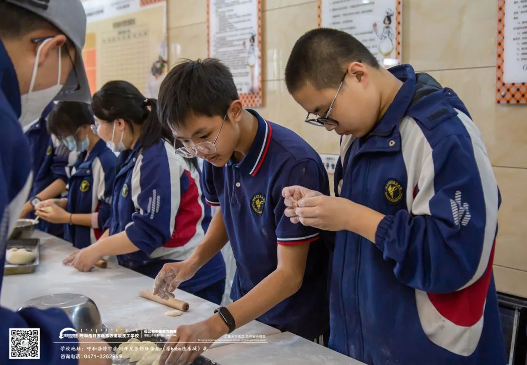 鎼烘墜鍚埅鍔╂垚闀块綈蹇冨崗鍔涘叡鑲蹭汉,鎼烘墜鍚埅鍏辨垚闀块綈蹇冨崗鍔涘叡鑲蹭汉