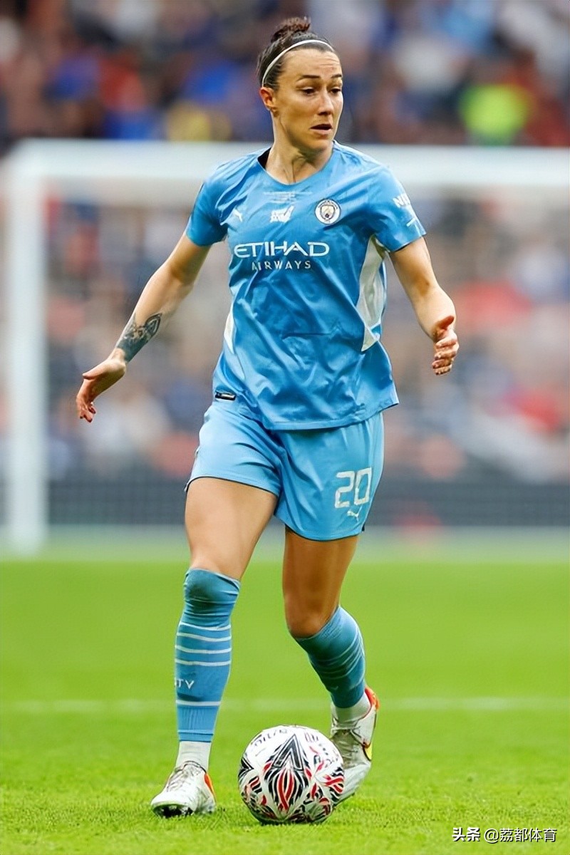 最美足球女运动员,世界十大美女足球运动员