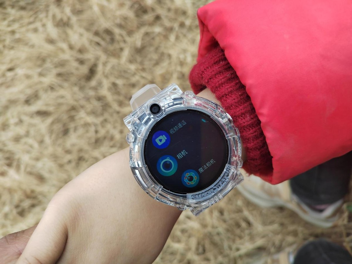 didoY039智能电话手表｜是孩子的守护者，更是孩子学习的小帮手