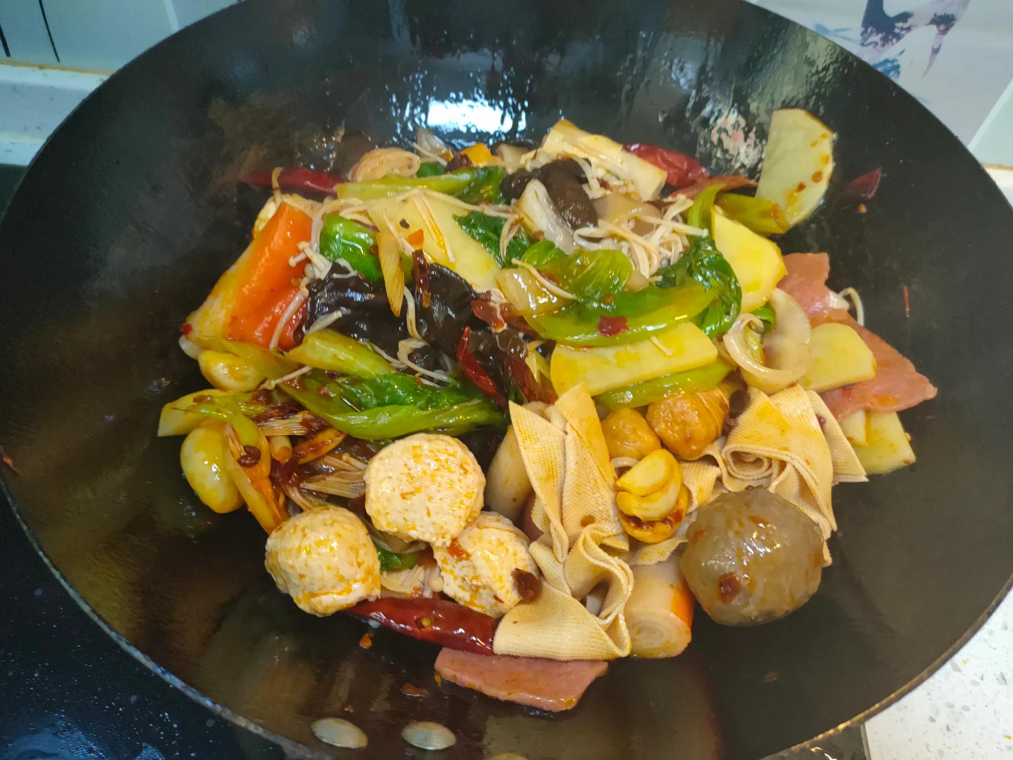 不辣的麻辣香锅调料自制,大厨不用麻辣香锅调料做麻辣香锅