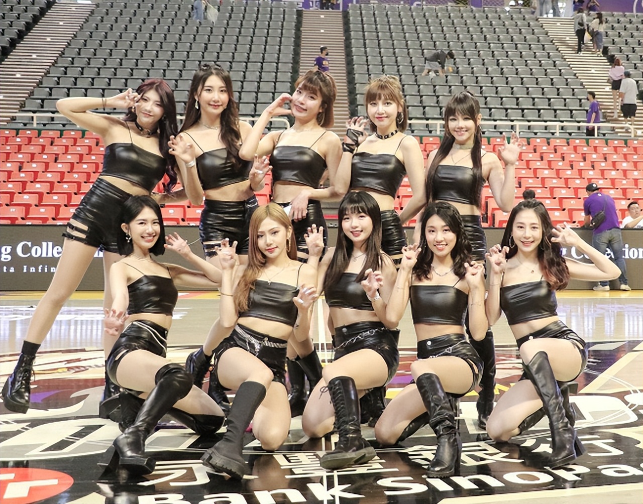 绝了!爆料人:和霍华德发生关系的台妹身材很好,看了都把持不住