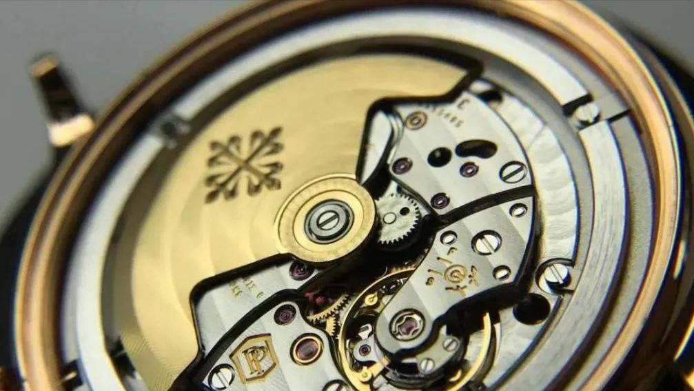 依宝诺8823手表报价,不知道什么表怎么查