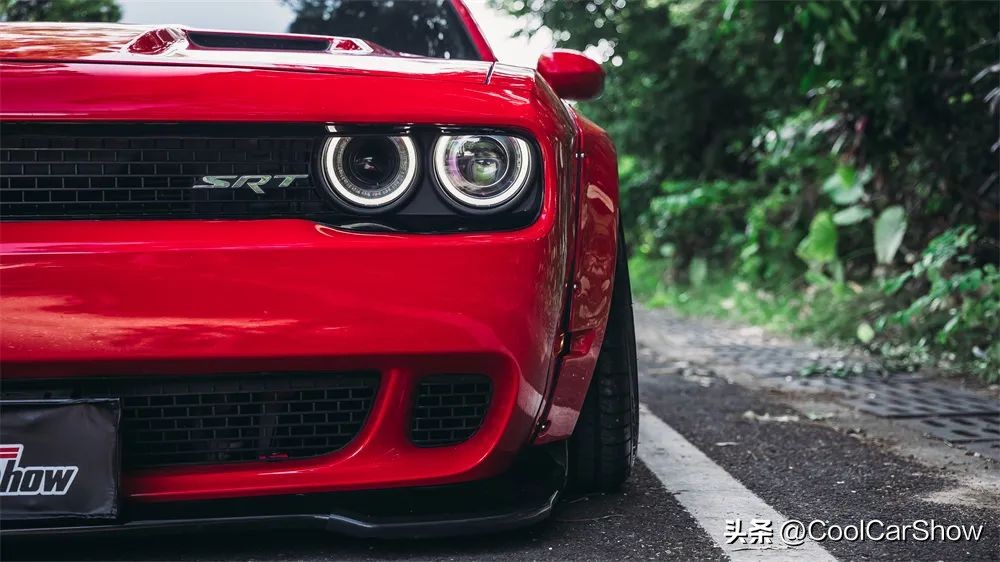 玩美式车,挑战者大宽体低趴