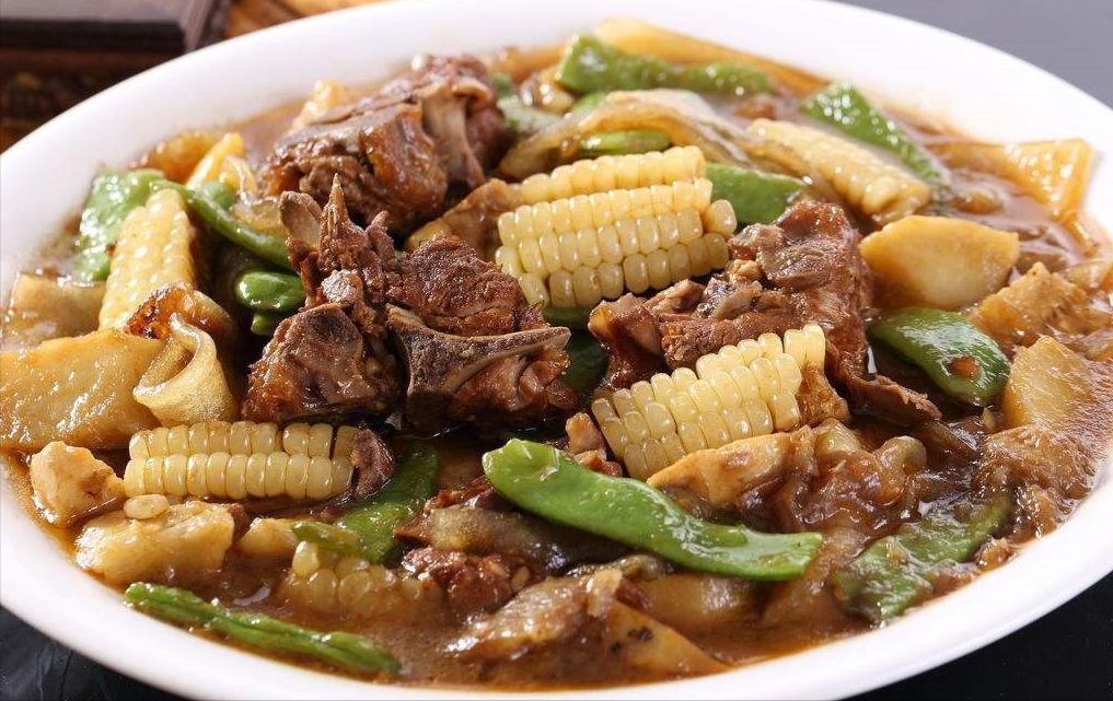 保姆工资低怎么解决,做保姆拖欠了三万的工资