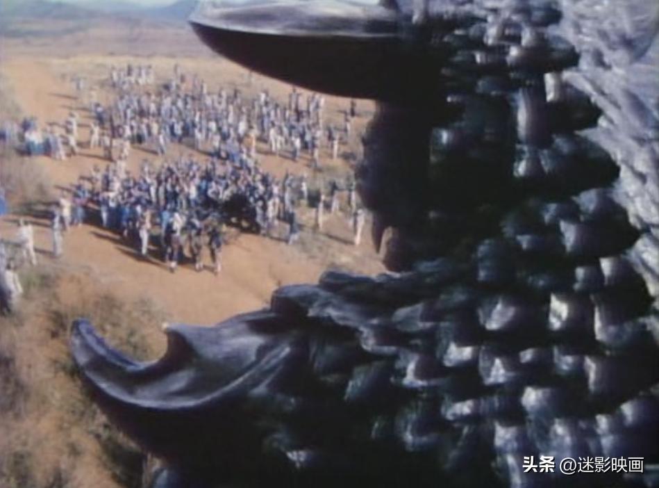 朝鲜硬核怪兽片：导演遭绑架，国家元首监制，故宫取景的另类神作