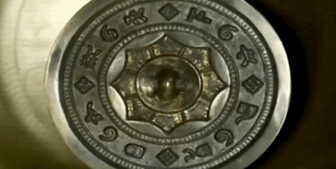 100年，老外终于搞懂中国这块镜子是怎么回事儿了