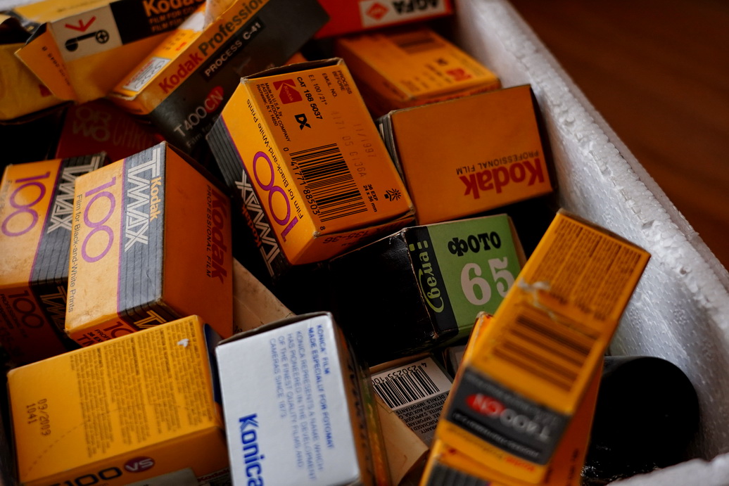 谈胶卷与胶卷暗盒收藏：过期的胶卷也有人要，或许还能卖个好价钱