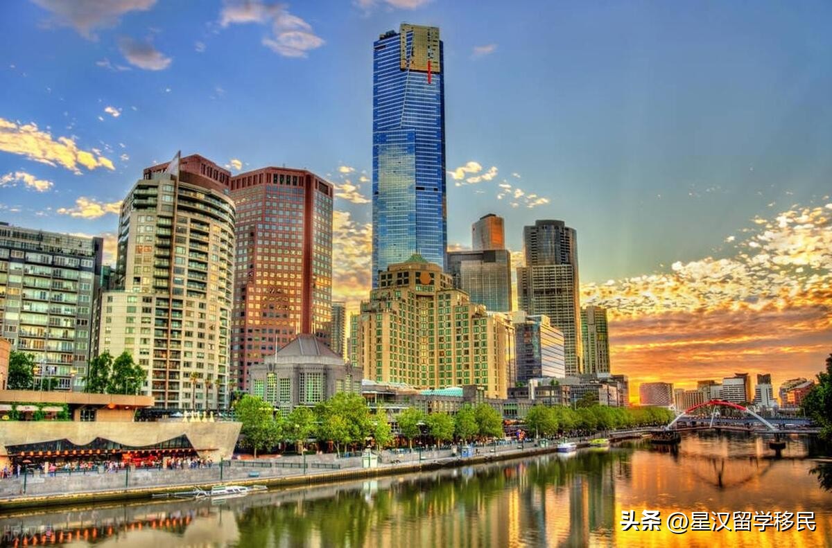 澳洲墨尔本大学留学费用多少,澳大利亚墨尔本中学留学费用多少