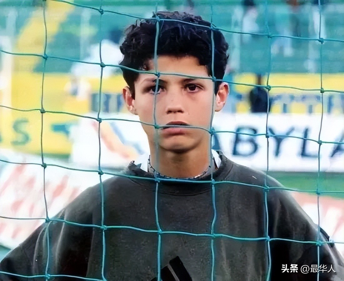 c罗哭了还是笑了,c罗哭了卡点