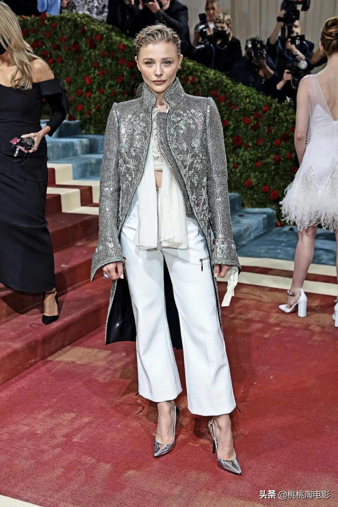 metgala群星红毯造型,2022metgala红毯完整版