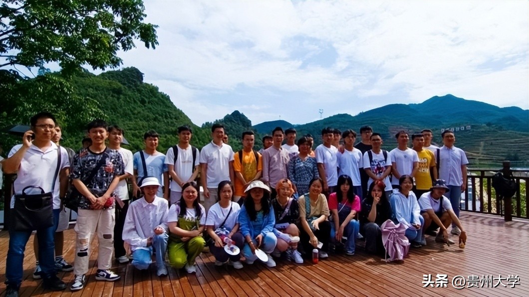 璐靛ぇ瀛﹂櫌,璐靛ぇ鏈鍗囧