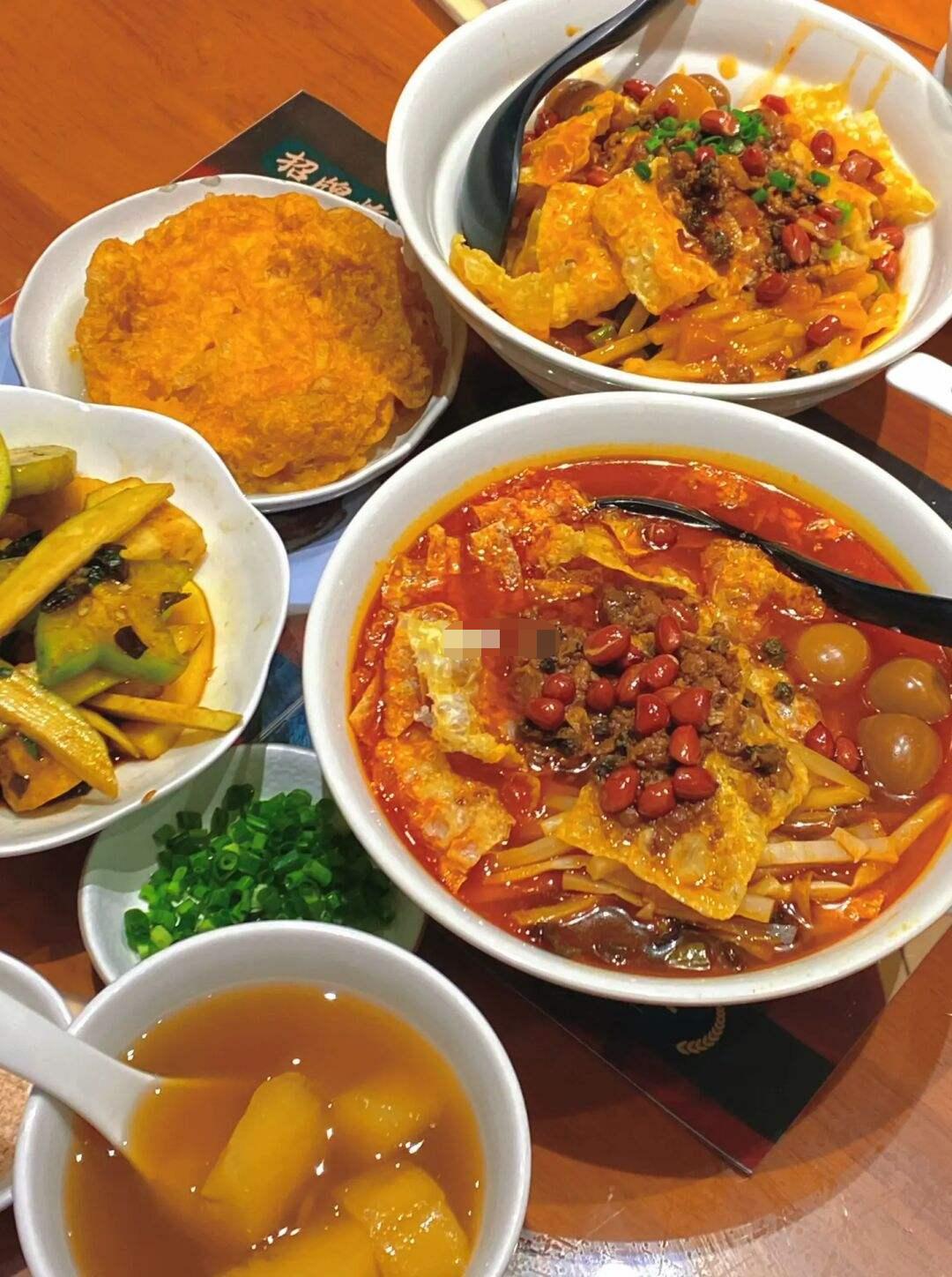 东莞开螺蛳粉店需要多少钱,东莞开螺蛳粉店