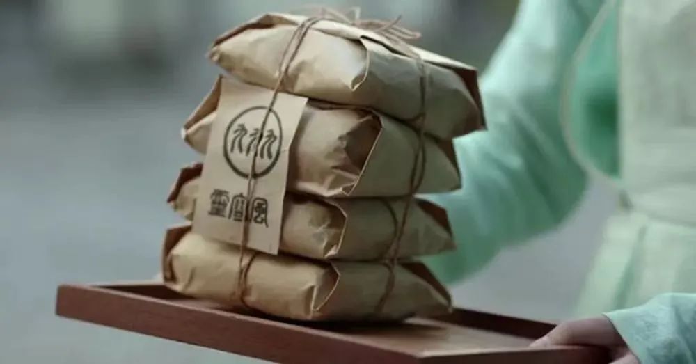 爱奇艺弹幕怎么发不出去啦,爱奇艺中间播广告合法吗