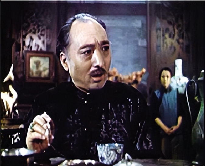 八位健在的老演员,18位已故的老演员有哪些