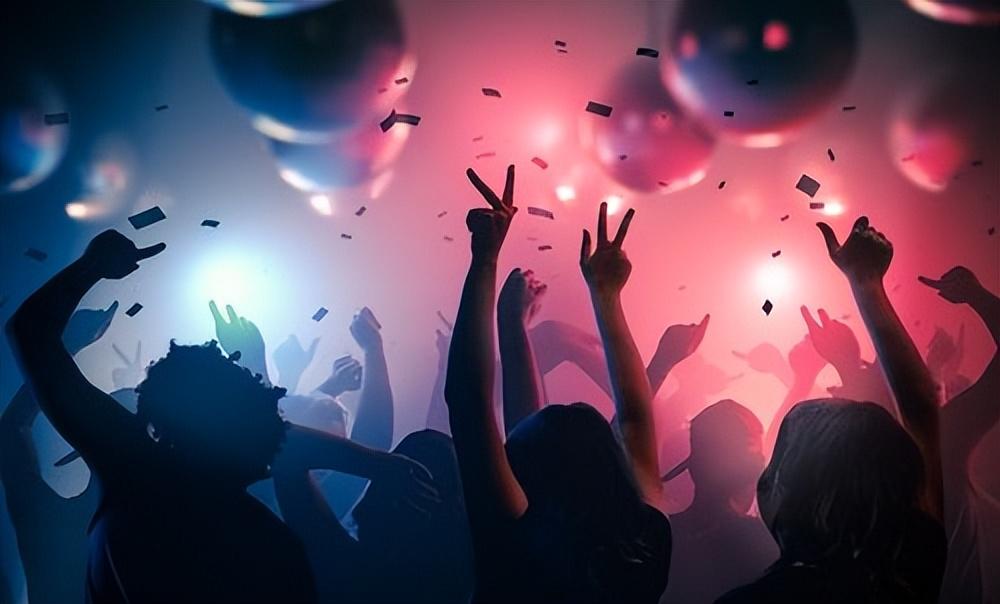 21岁女孩肠道溃烂,女子一周七次肠道溃烂