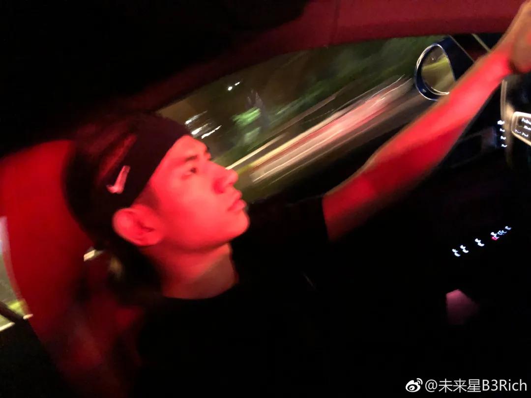 最厉害的rapper开什么车,中国哪个rapper开的车最贵