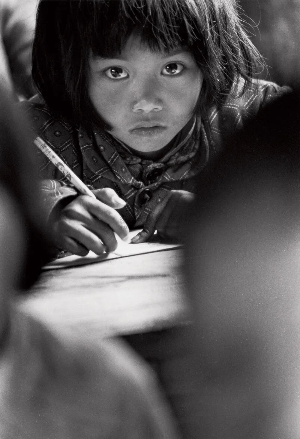 抽屉里泛黄的老照片,收藏10万元泛黄老照片