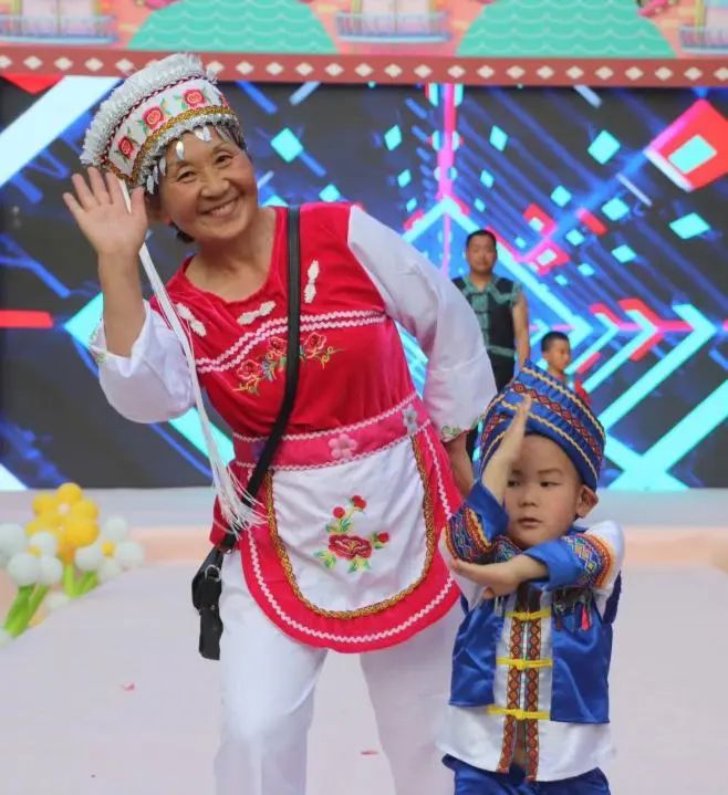 益悦童心幼儿园庆六一精彩表演,清东幼儿园庆六一游园活动