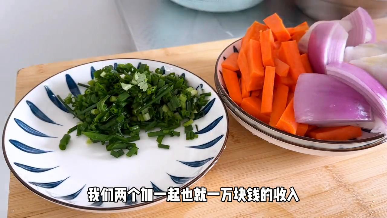 90后一家四口一年的花销,90后一家三口一个月存多少钱