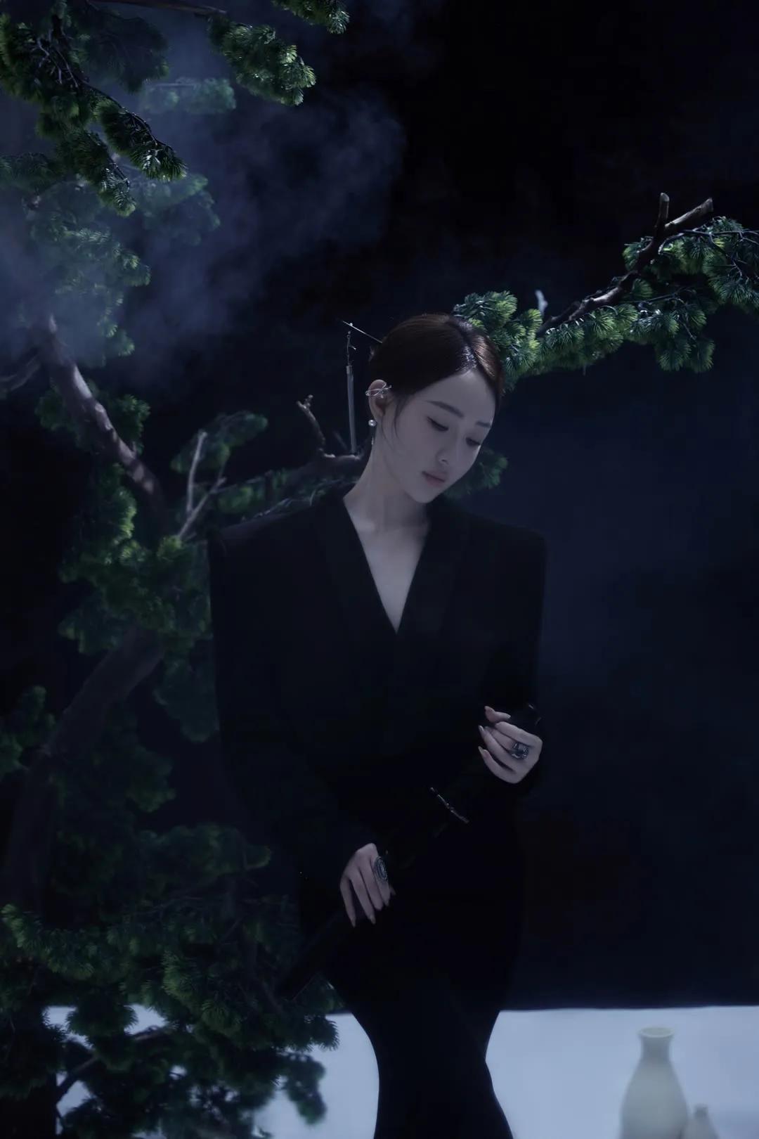 网红样儿是个狠角，把大哥玩得团团转，把自己嫁给榜一大哥