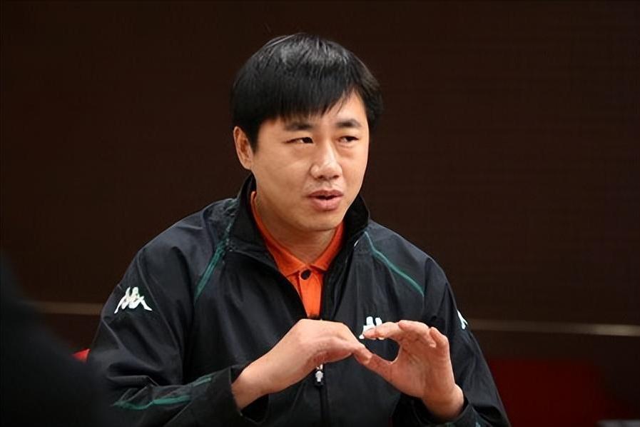 央视退休男主持人名单和照片,退休5个月去世的央视女主持人