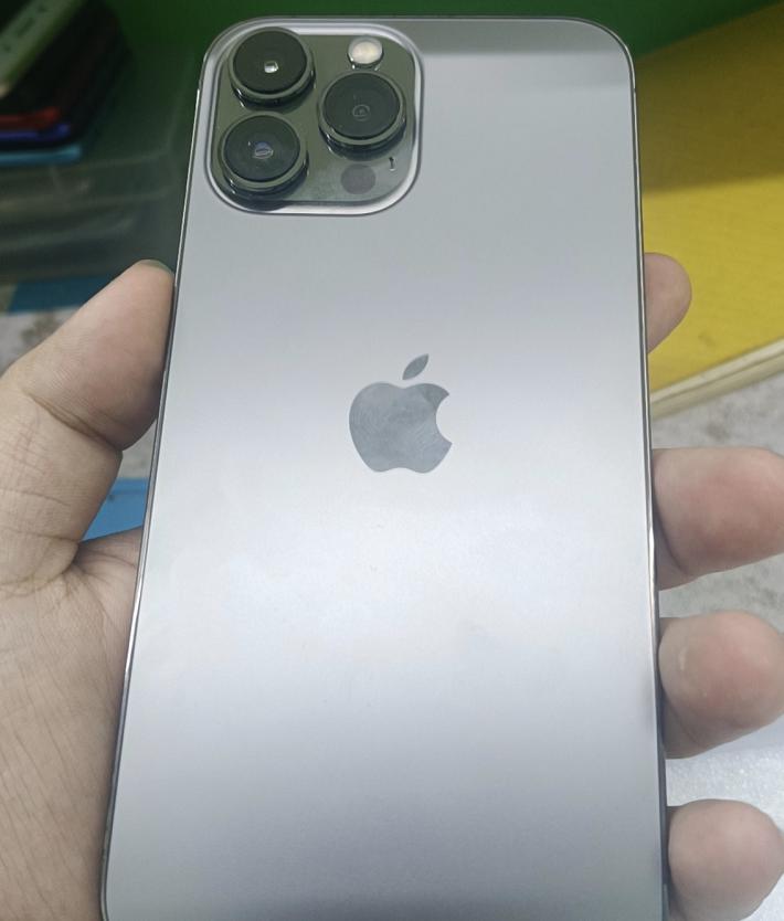 网友：iPhone13ProMax监管机仅5000块，敢不敢买？会不会被锁？