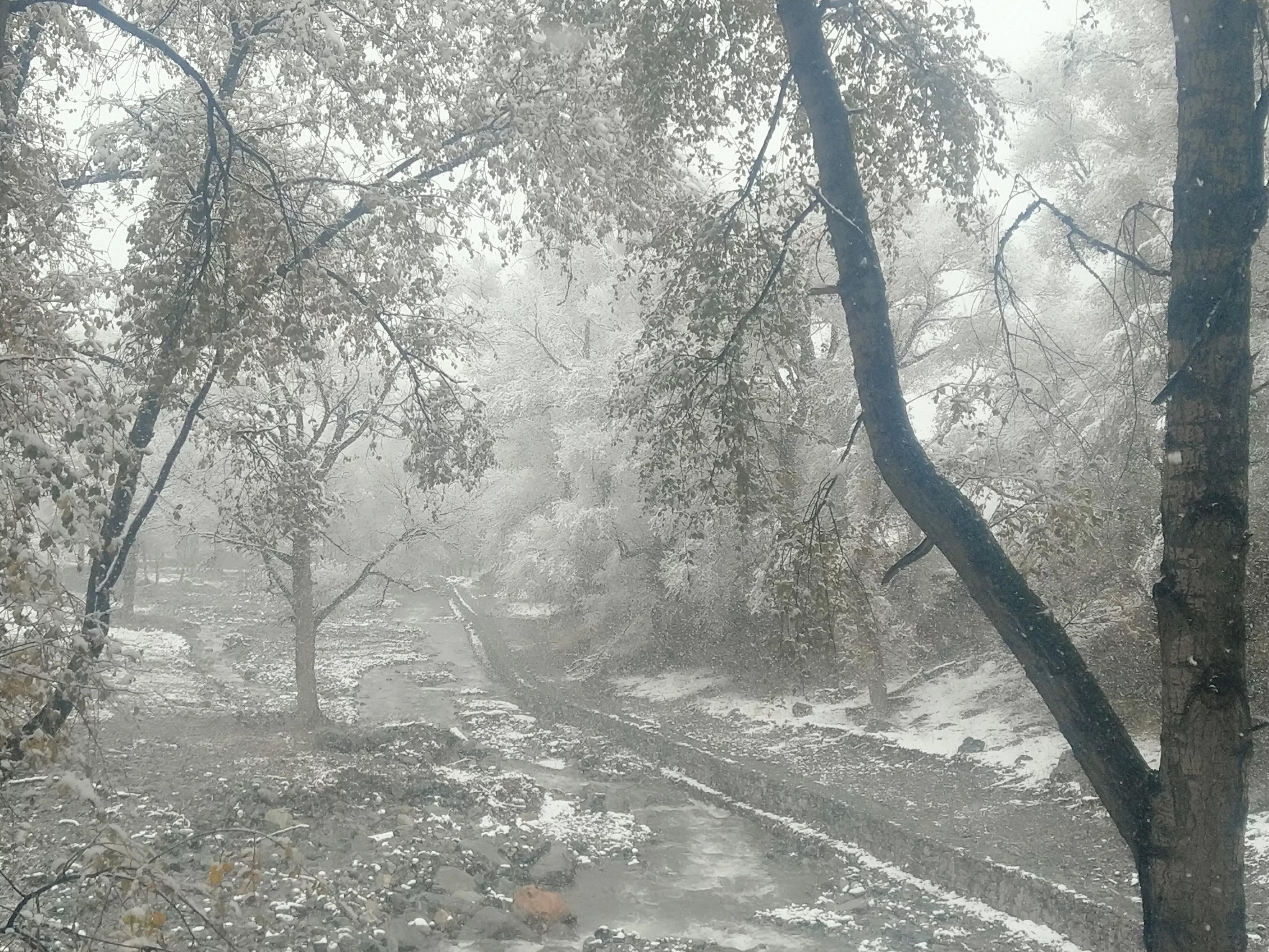 从甘肃翻越祁连山到青海,从肃北到青海沿途风景