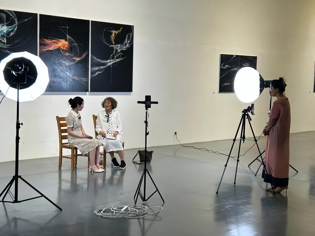 六展齐发《光锥》系列展绽放京南艺术馆