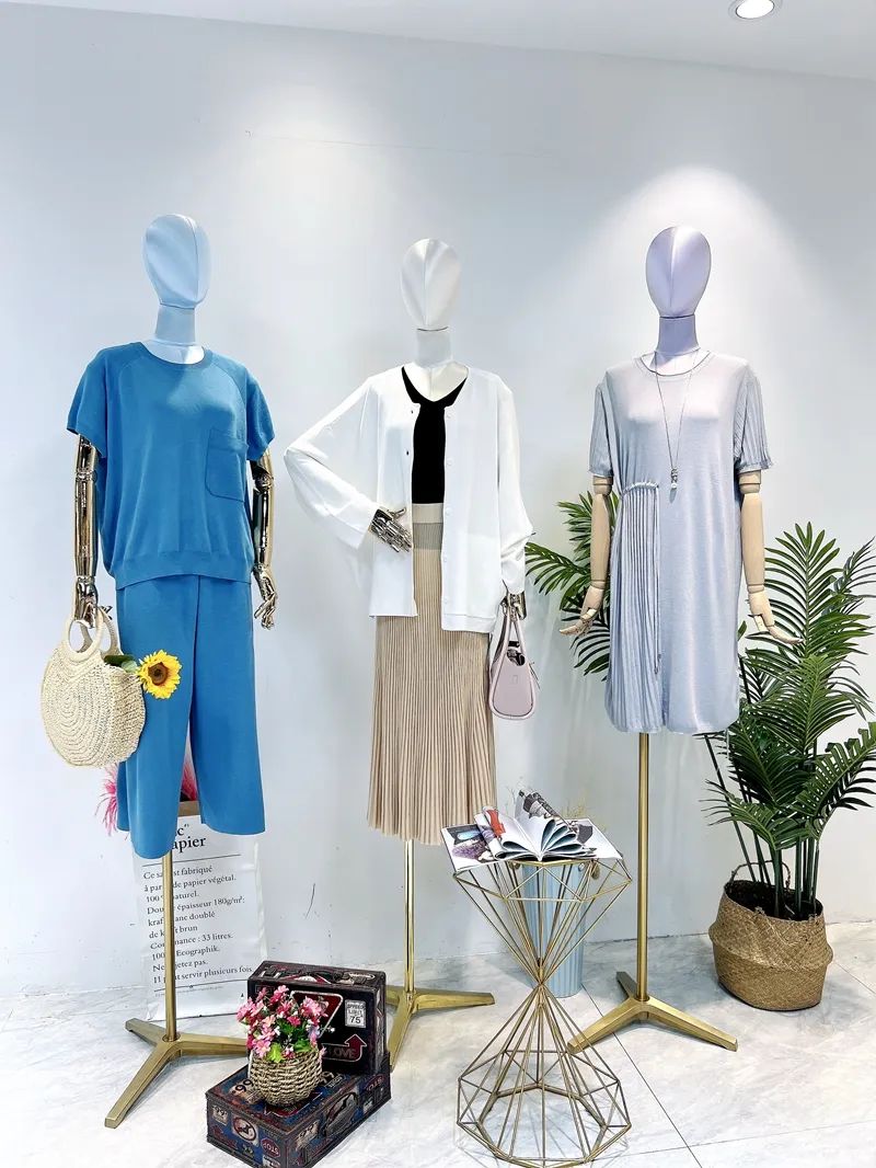 宝姿中年连衣裙女装,宝姿女装纯色连衣裙