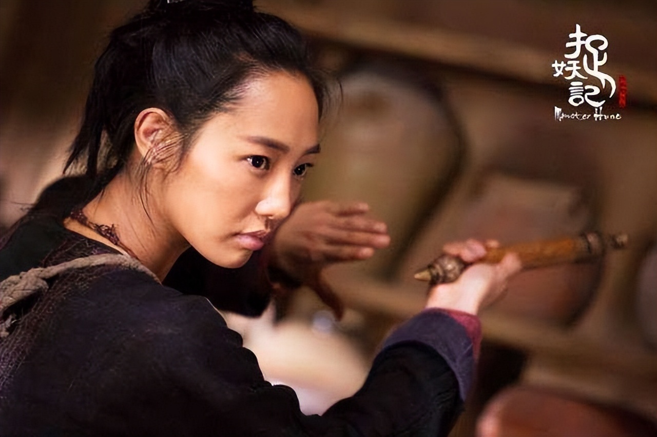 白百何陈羽凡公开离婚5年后，她带儿子改嫁导演，他却落魄无比