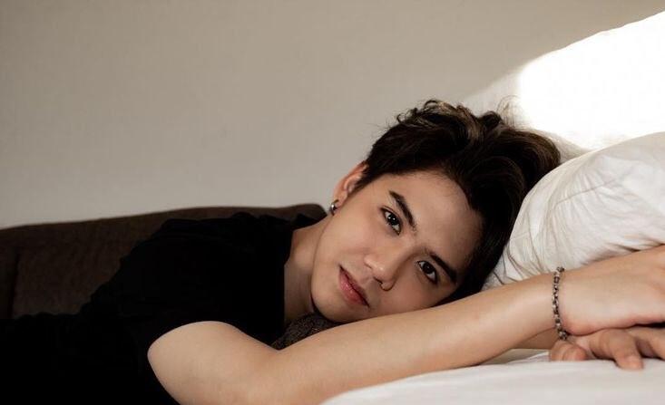 他泰一眼万年的外观2：南农的酒窝，呆的喉结，普明的耳边痣