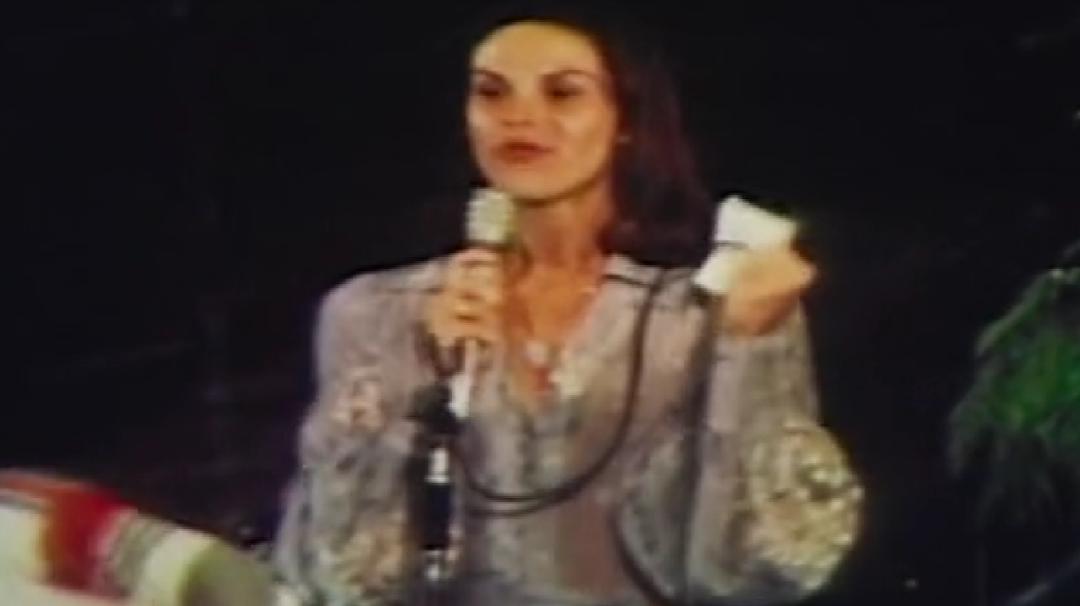 “高级小黄书”创始人：扬言与上千名女人上过床，86岁娶26岁嫩模