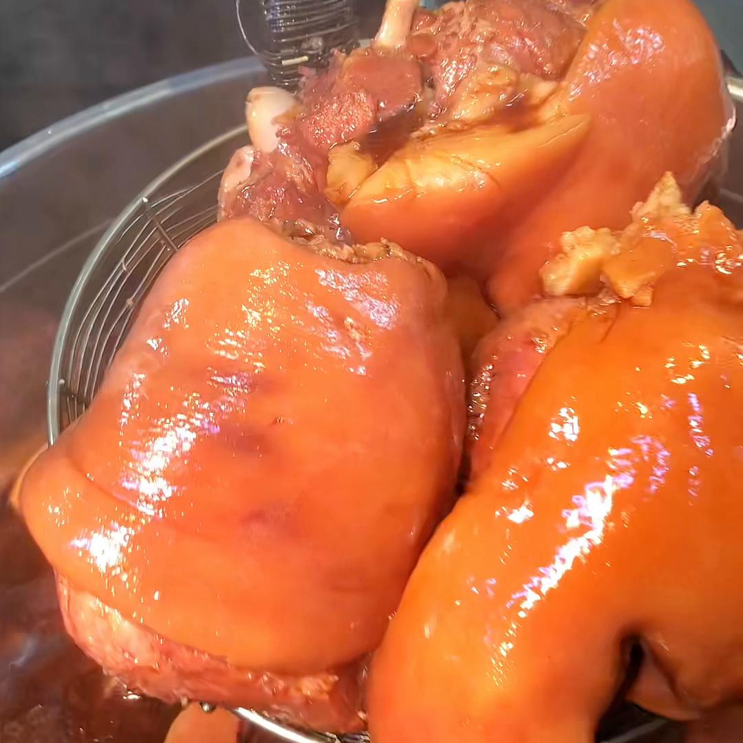 猪头肉去腥味方法,猪头肉卤出来有毛怎么处理