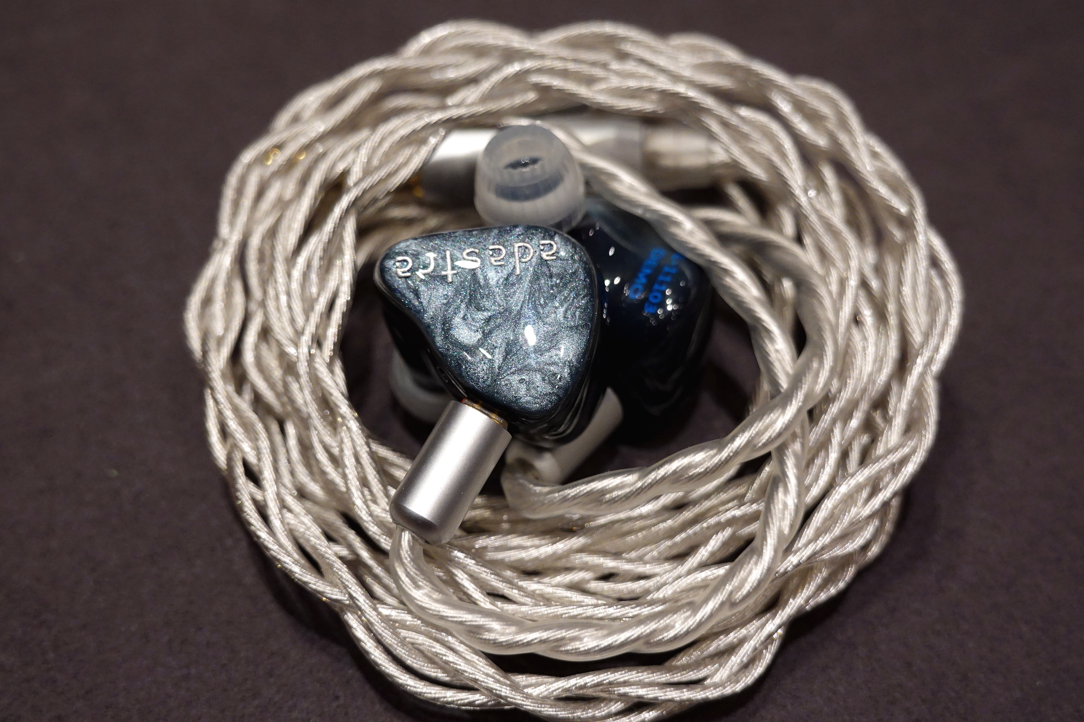 「耳边前线」炎炎烈日下的视听盛宴—首届西安国际耳机展新品回顾