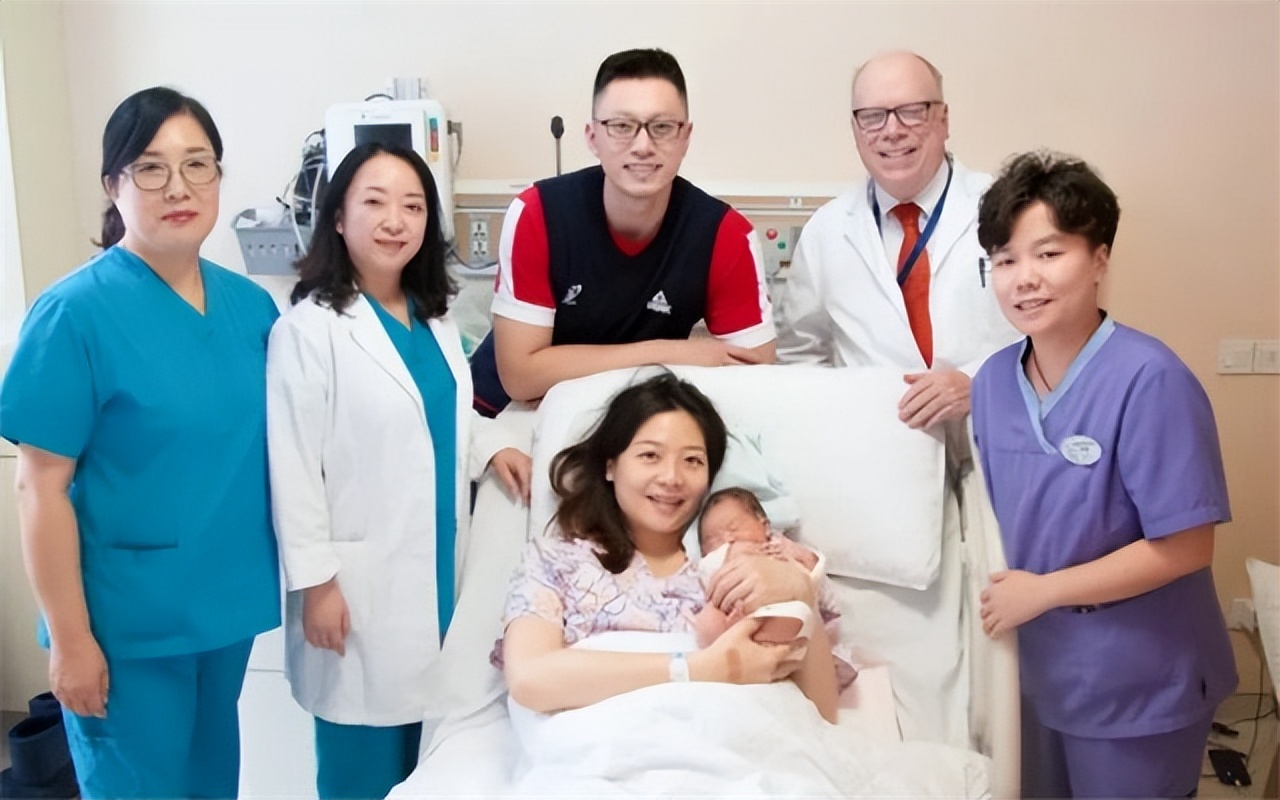 魏秋月第三任队长,30岁魏秋月近照