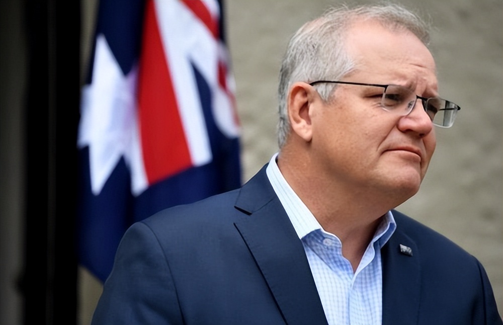 拜登鼓吹中国“经济崩溃”，称已影响各国发展，中方回应堪称一绝