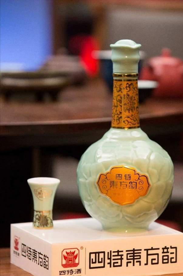 国内名酒千千万，各省（市）、自治区白酒的第一名都是谁？