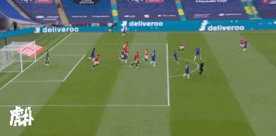 马奎尔红魔比赛视频,fifa足球世界闪回巅峰马奎尔