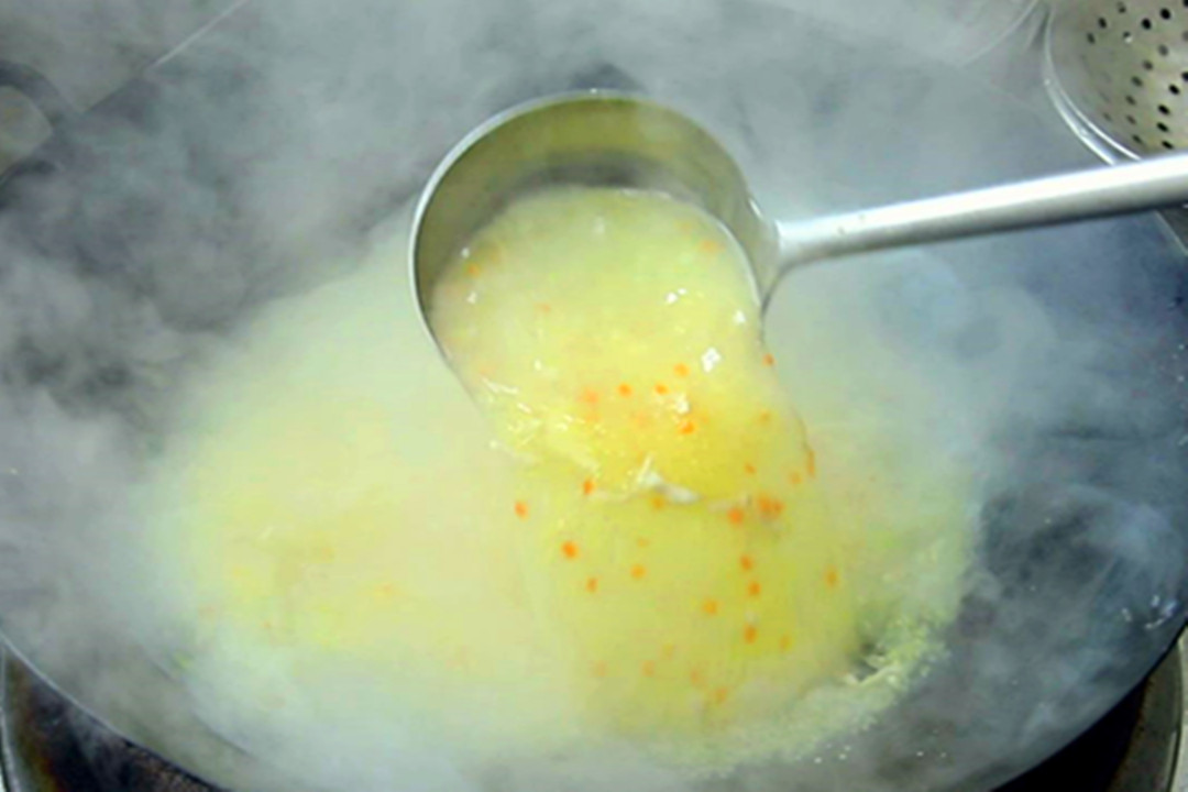 中国航天员的饮食vs外国人伙食,航天员的一日三餐是怎么安排的