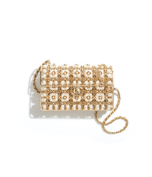 香奈儿chanel官网包包款式,香奈儿cocohandle和leboy买哪个