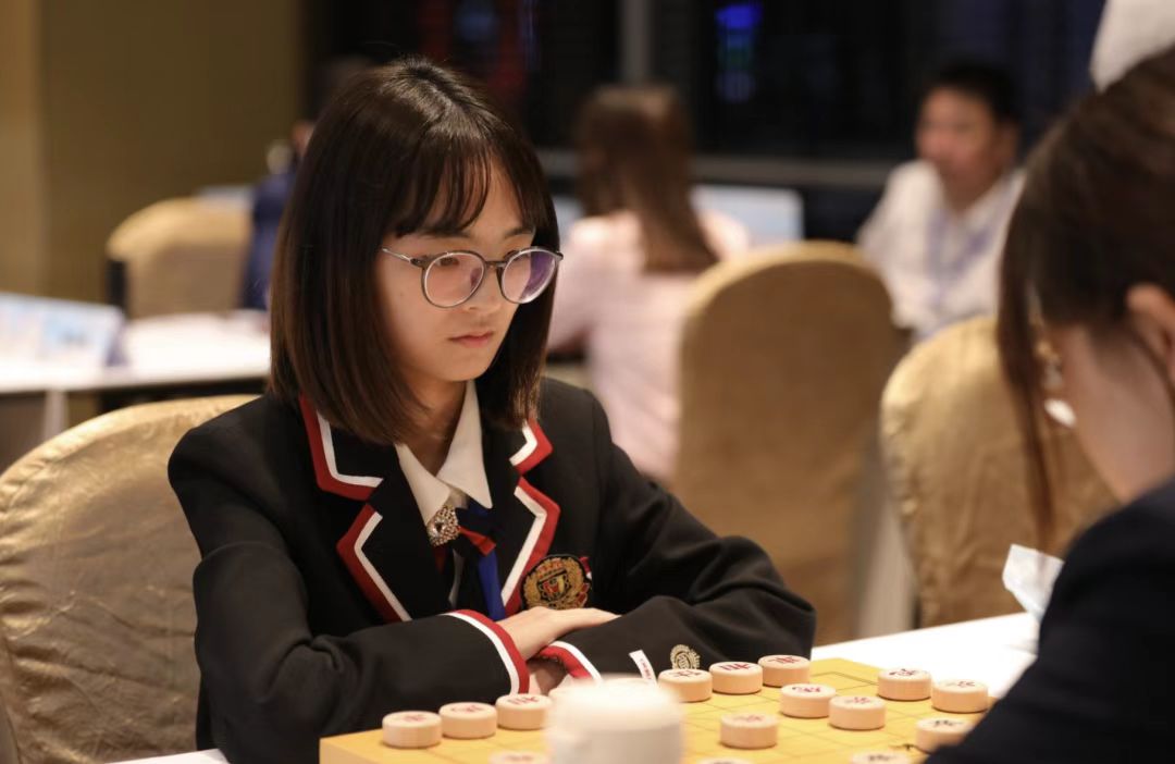 女甲联赛第九轮：上海小将倒反天罡，掀翻领头羊