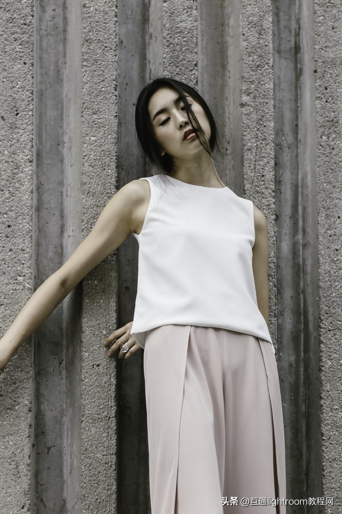 在店铺如何拍服装照片好看,室内如何拍出好看的服装照片