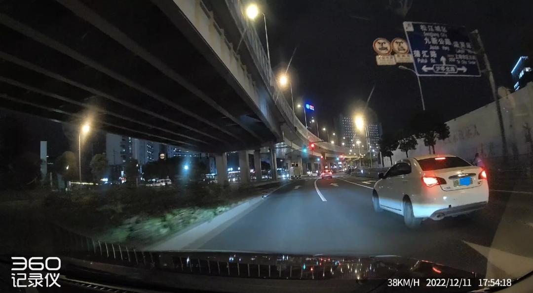 360行车记录仪g900怎么看真假,360行车记录仪g900超高清夜视4k