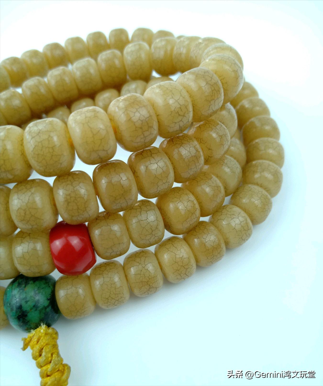 白玉菩提红色会不会变色,白玉菩提变色裂开怎么回事