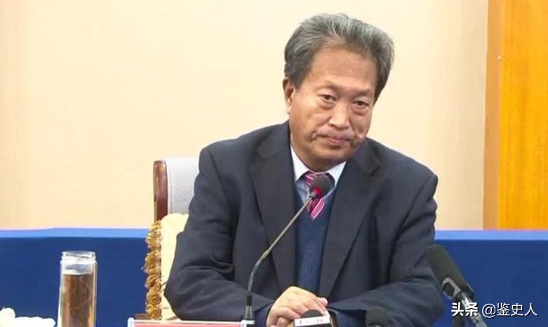 昔日河北首富：坐拥千亿帝国，家中27个保姆，最后却带儿子自首