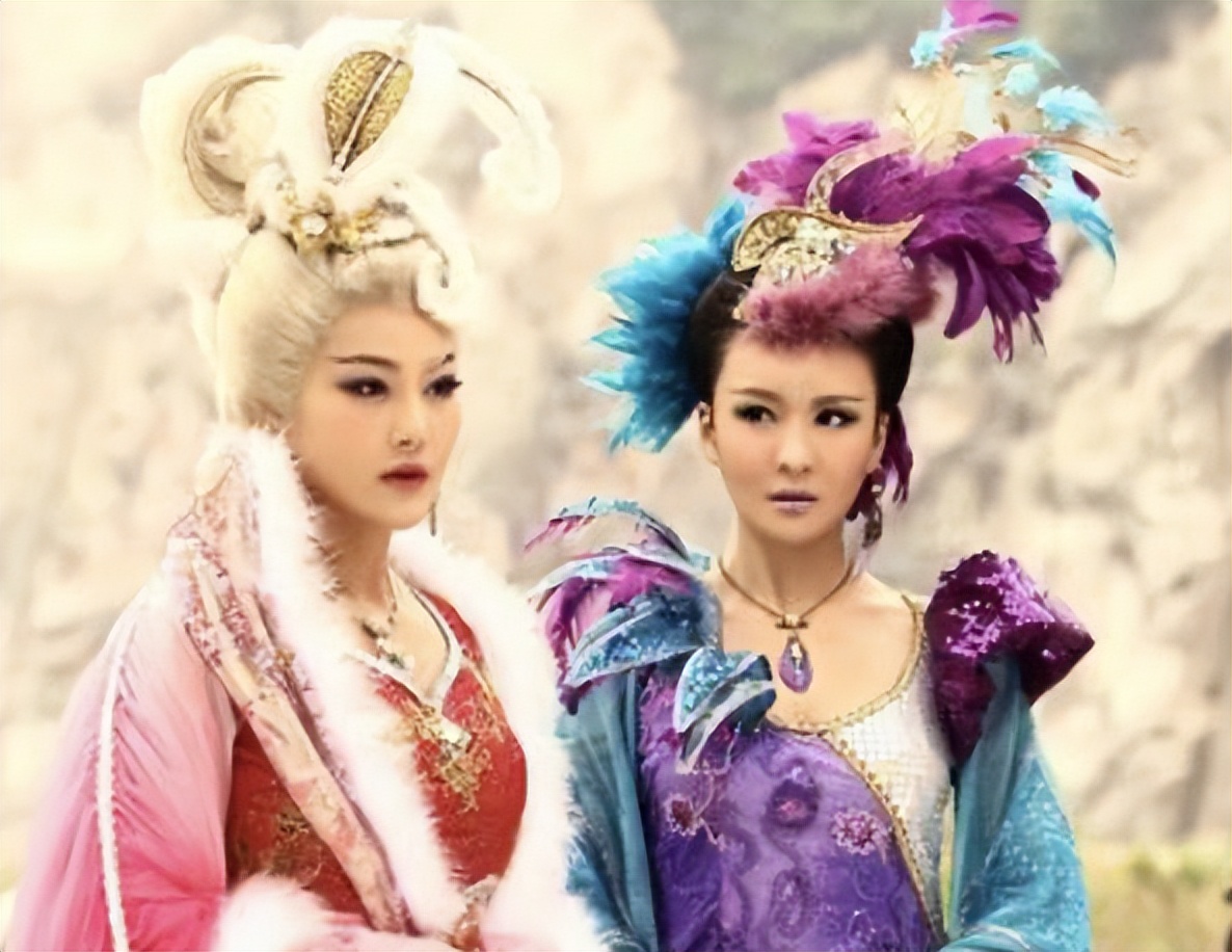 鸡毛穿一身、通天大脑门…国产神话剧的惊人造型,他们全都承包了